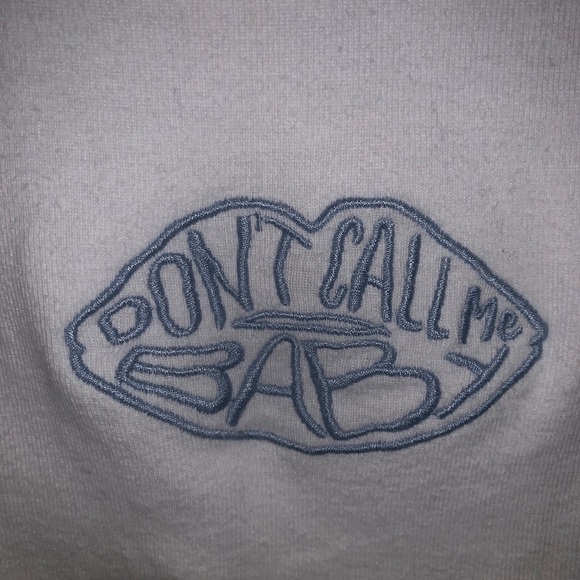 BRANDY MELVILLE TOP - Picture 2 of 3